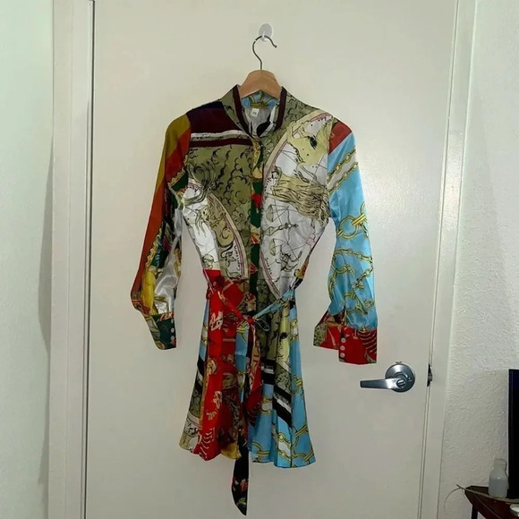 Dresses & Skirts - Chain print Hidden Placket Belted Shirt Dress
